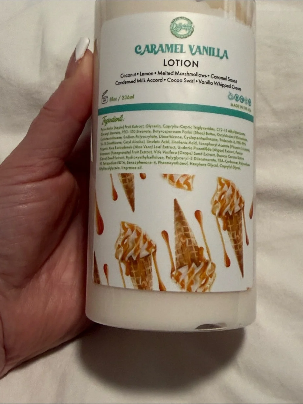 Aminnah/Dillpicky Collab “Caramel Vanilla” full size Lotion.